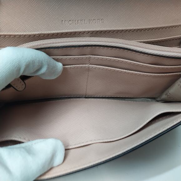 Michael Kors Pink Crossgrain Leather Pushlock Credit Card Bifold Wallet - Picture 14 of 16